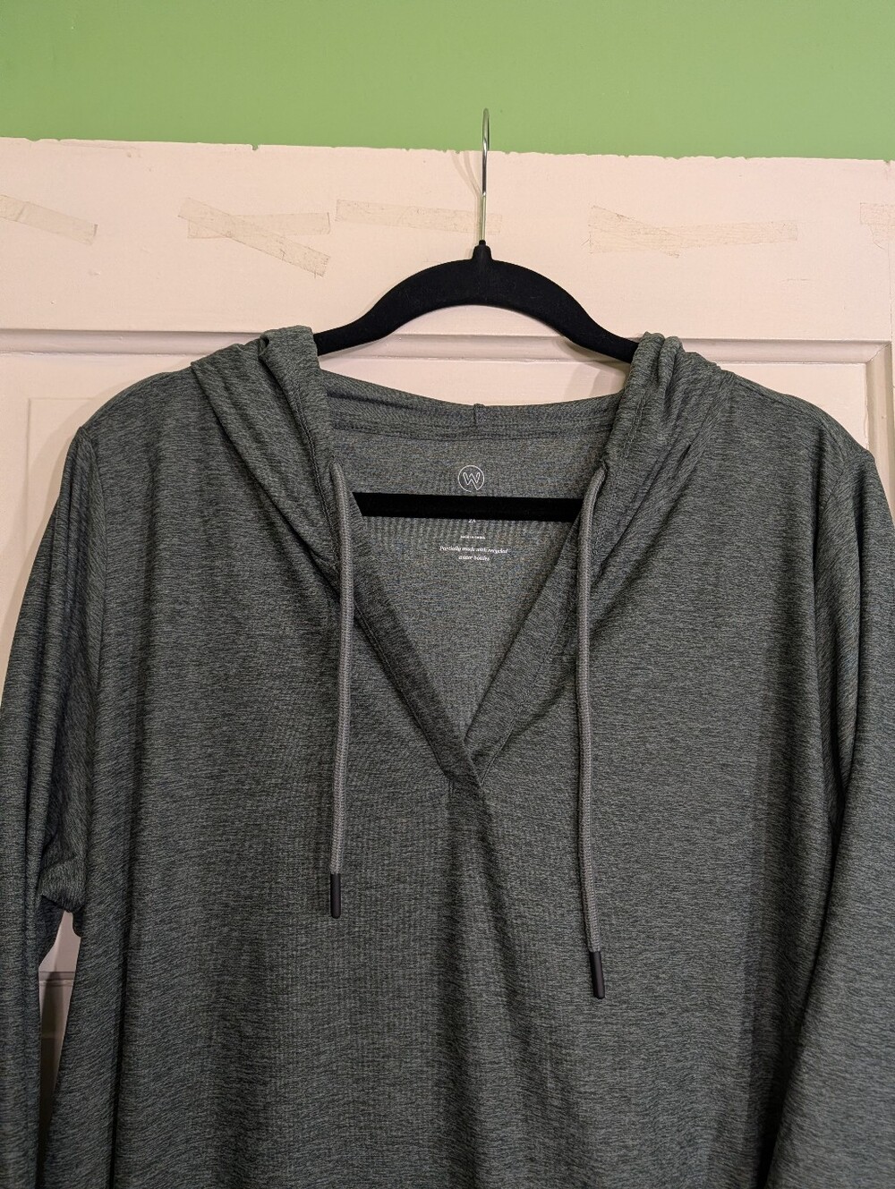 We Wander 2X Heather Gray Lightweight Hooded V-Neck Pullover - Picture 3 of 10